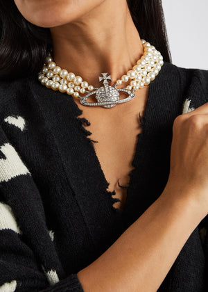 Three Row Pearl Bas Relief Choker Silver - 4